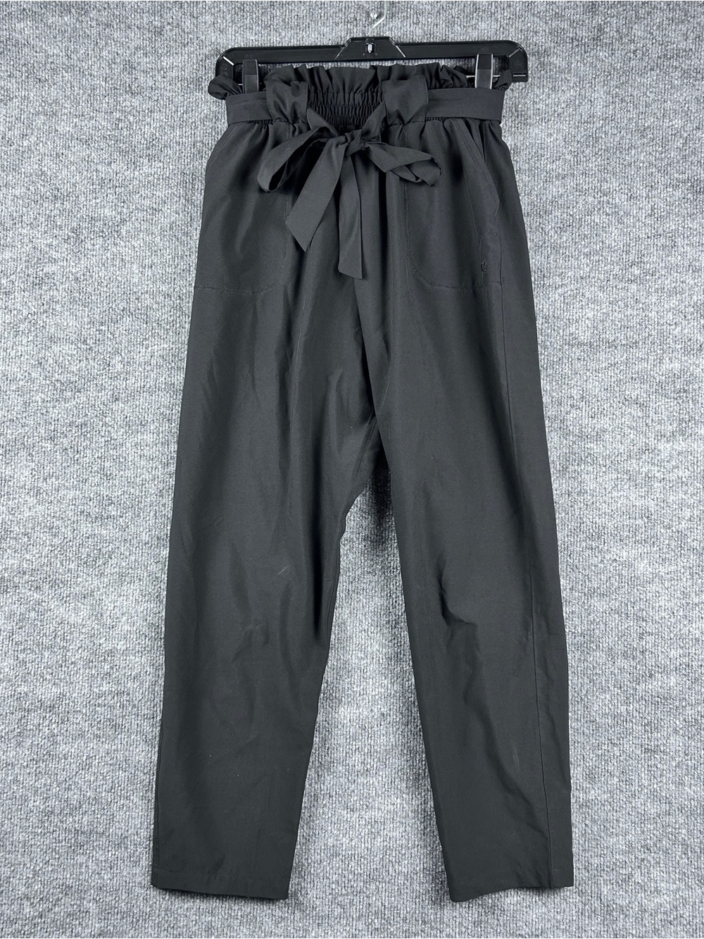 Albion Fit Black Paperbag Waist Bow Belt Athleisure Jogger Pants Size XS